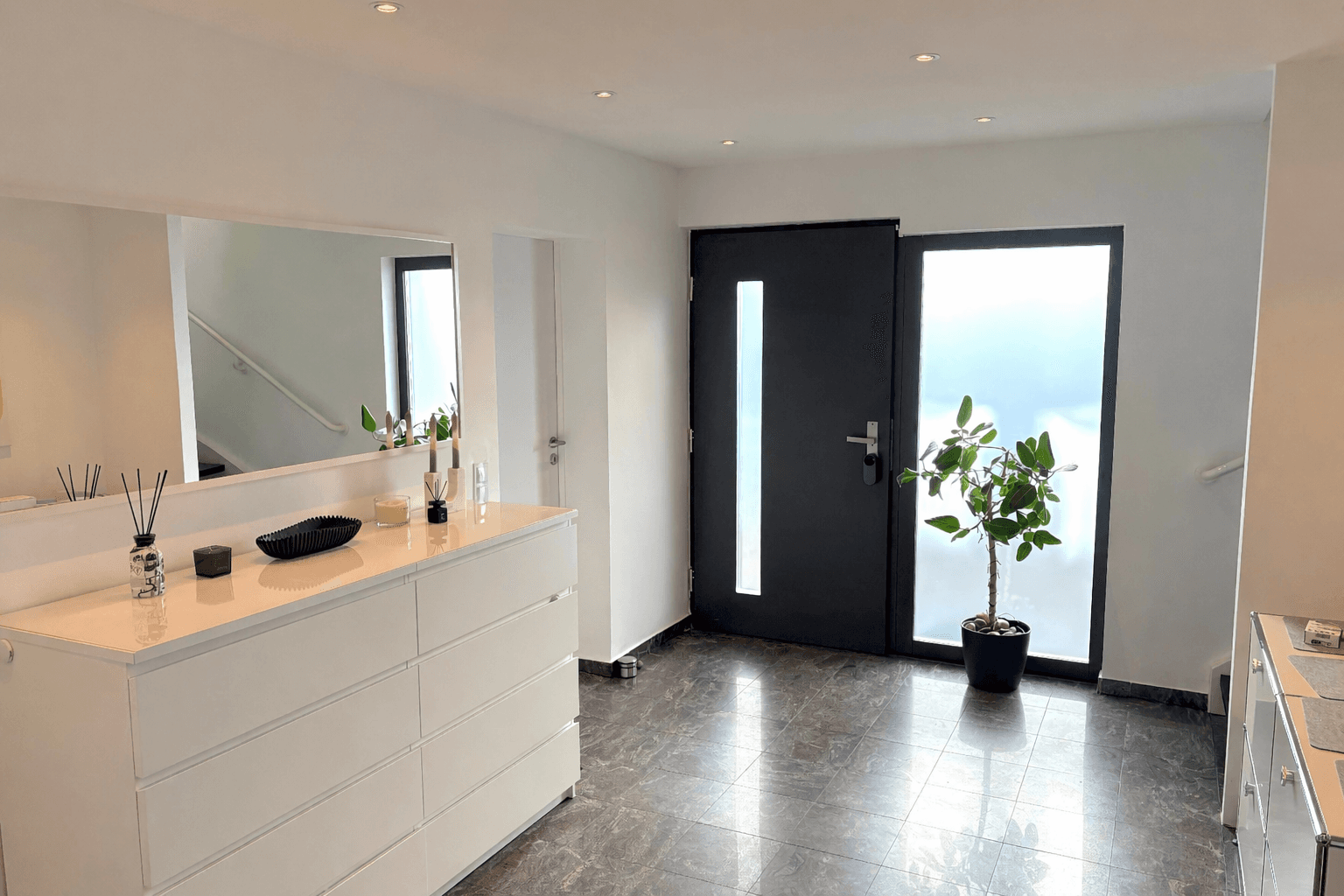 Prodej domu 181 m², pozemek 527 m², Reinheim, Hessen Prodej domu 181 m², pozemek 527 m², Reinheim, Hessen