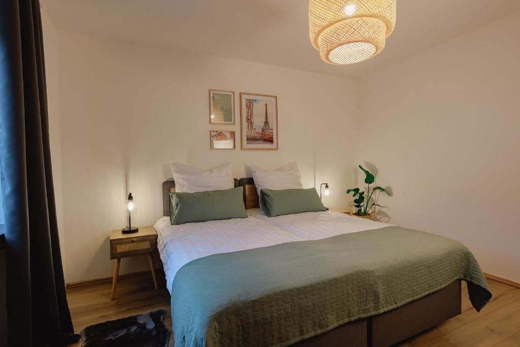 Pronájem bytu 3+1 88 m², Essen (Holsterhausen), Severní Porýní-Vestfálsko Pronájem bytu 3+1 88 m², Essen (Holsterhausen), Severní Porýní-Vestfálsko