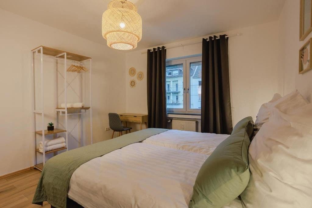 Pronájem bytu 3+1 88 m², Essen (Holsterhausen), Severní Porýní-Vestfálsko Pronájem bytu 3+1 88 m², Essen (Holsterhausen), Severní Porýní-Vestfálsko