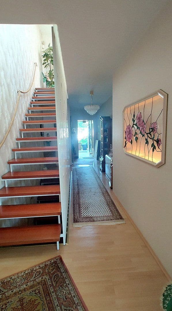 Prodej domu 130 m², pozemek 162 m², Gevelsberg, Severní Porýní-Vestfálsko Prodej domu 130 m², pozemek 162 m², Gevelsberg, Severní Porýní-Vestfálsko