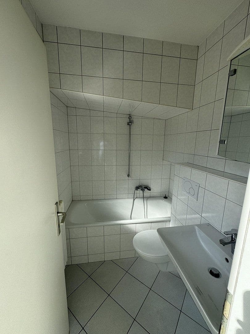 Pronájem bytu 3+1 77 m², Brauneggerstraße, Konstanz, Bádensko-Württembersko Pronájem bytu 3+1 77 m², Brauneggerstraße, Konstanz, Bádensko-Württembersko