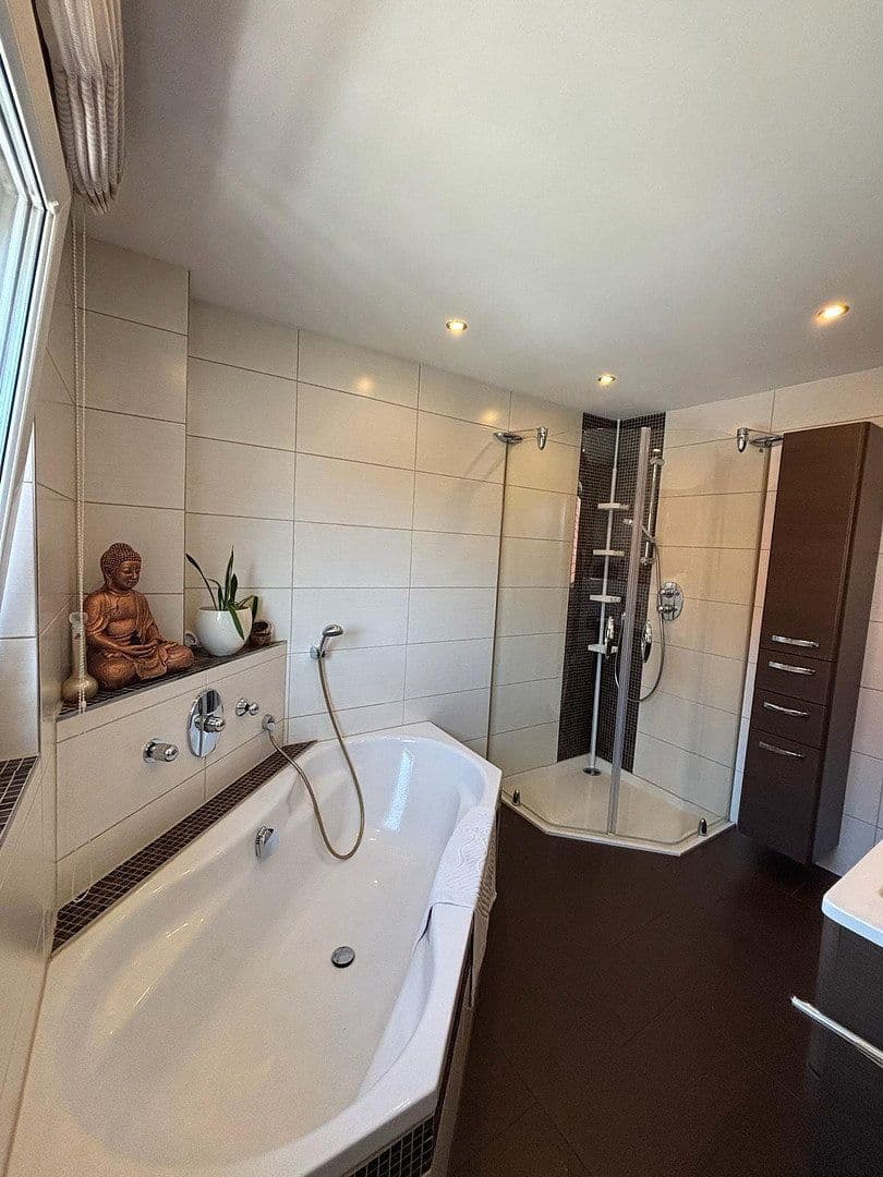 Prodej domu 115 m², pozemek 334 m², Nottuln, Severní Porýní-Vestfálsko Prodej domu 115 m², pozemek 334 m², Nottuln, Severní Porýní-Vestfálsko