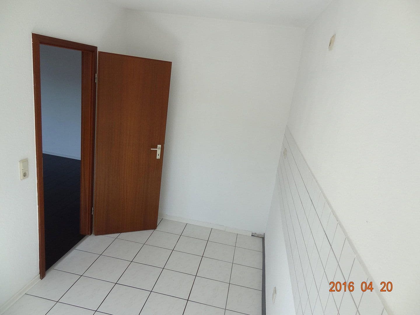 Pronájem bytu 2+1 66 m², Aachenerstr 1372, Köln, Severní Porýní-Vestfálsko Pronájem bytu 2+1 66 m², Aachenerstr 1372, Köln, Severní Porýní-Vestfálsko