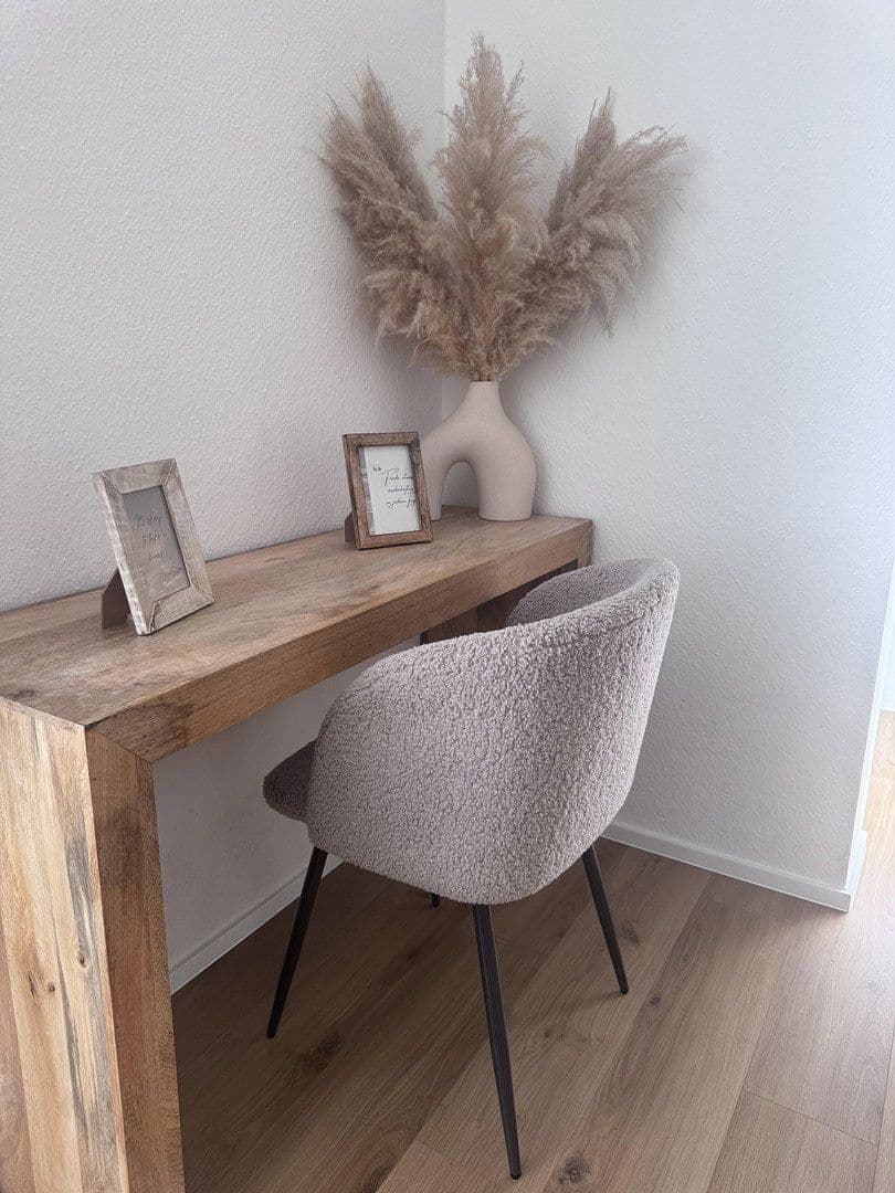 Pronájem bytu 1+1 40 m², Gießen, Hessen Pronájem bytu 1+1 40 m², Gießen, Hessen