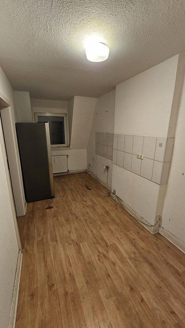 Pronájem bytu 2+1 45 m², Moselstraße 35, Duisburg, Severní Porýní-Vestfálsko Pronájem bytu 2+1 45 m², Moselstraße 35, Duisburg, Severní Porýní-Vestfálsko