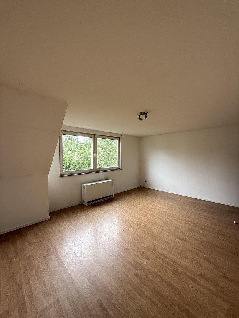 Pronájem bytu 3+1 86 m², Buddestraße 14, Essen, Severní Porýní-Vestfálsko Pronájem bytu 3+1 86 m², Buddestraße 14, Essen, Severní Porýní-Vestfálsko