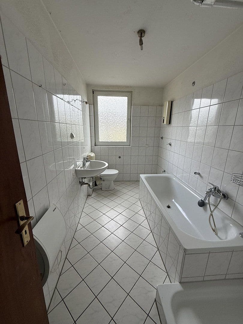 Pronájem bytu 3+1 86 m², Buddestraße 14, Essen, Severní Porýní-Vestfálsko Pronájem bytu 3+1 86 m², Buddestraße 14, Essen, Severní Porýní-Vestfálsko