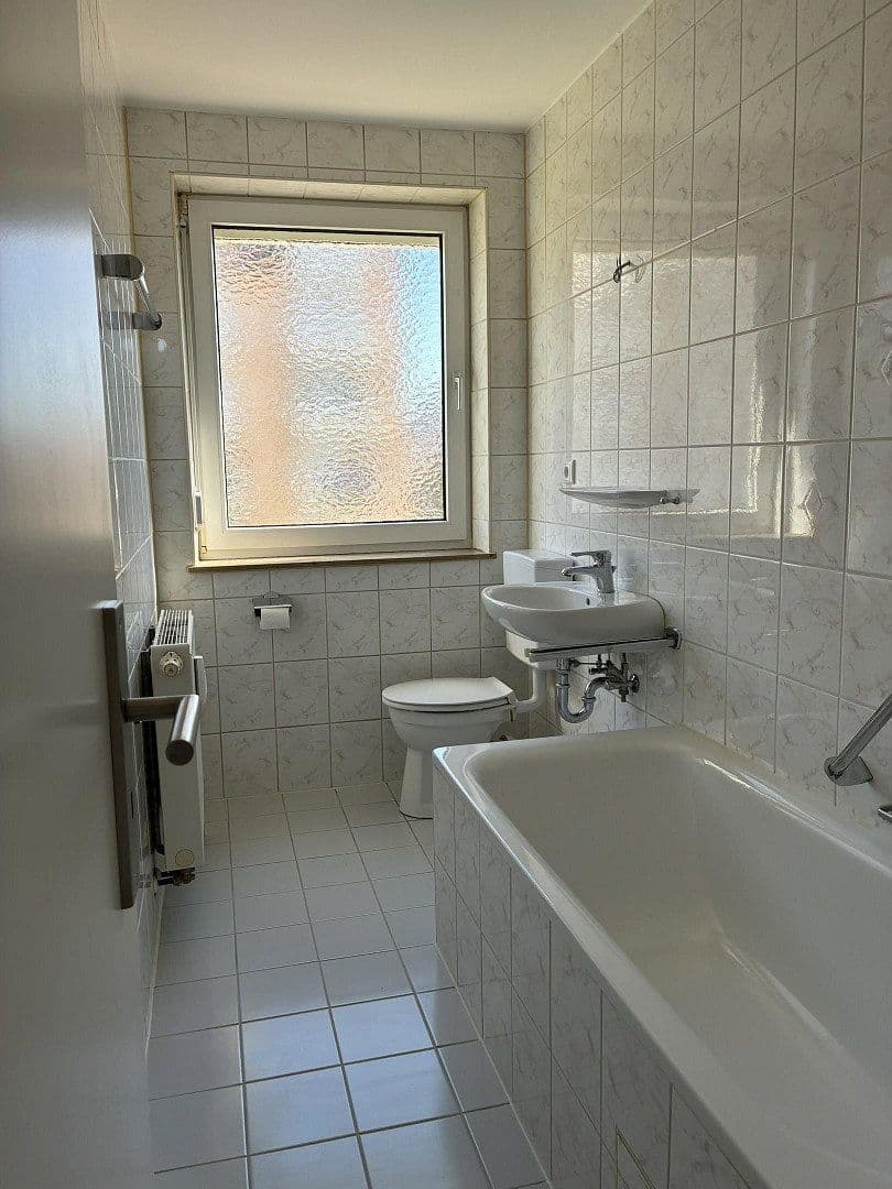 Prodej bytu 3+1 67 m², Kissing, Bavorsko Prodej bytu 3+1 67 m², Kissing, Bavorsko