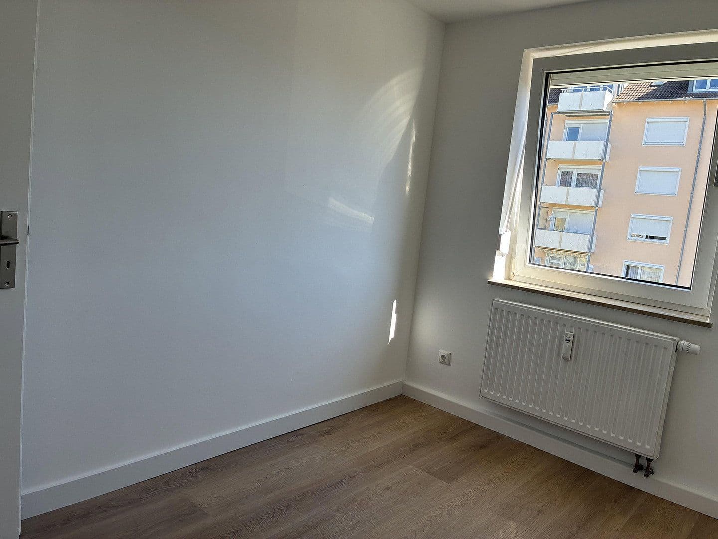 Prodej bytu 3+1 67 m², Kissing, Bavorsko Prodej bytu 3+1 67 m², Kissing, Bavorsko