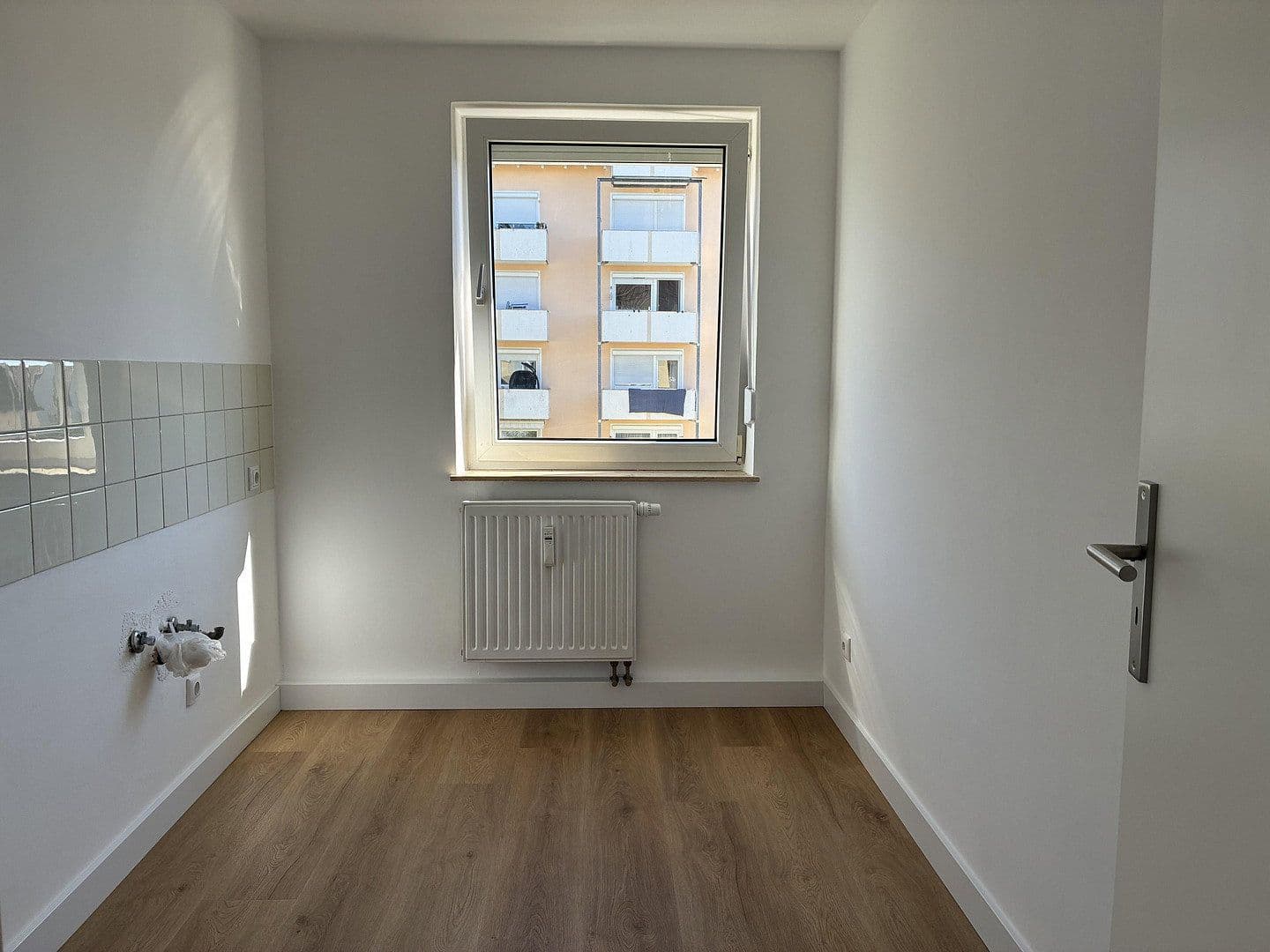 Prodej bytu 3+1 67 m², Kissing, Bavorsko Prodej bytu 3+1 67 m², Kissing, Bavorsko