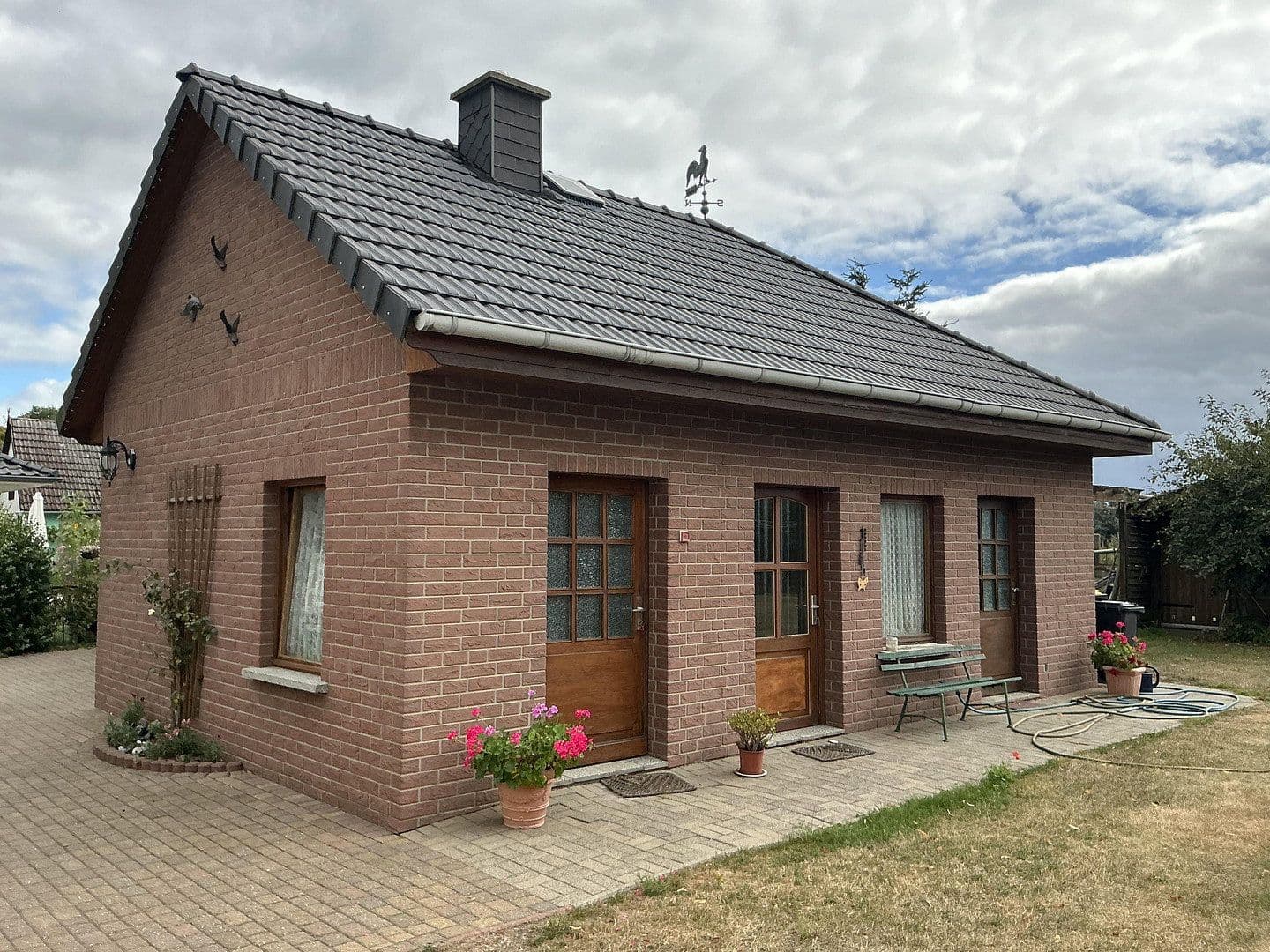 Prodej domu 180 m², pozemek 1.649 m², Peetsch 39, Mirow, Mecklenburg-Vorpommern Prodej domu 180 m², pozemek 1.649 m², Peetsch 39, Mirow, Mecklenburg-Vorpommern