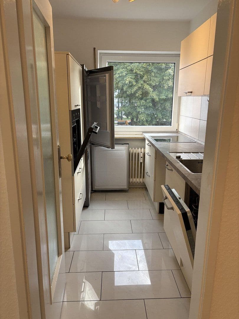 Pronájem bytu 2+1 59 m², Berliner Allee 56, Augsburg, Bavorsko Pronájem bytu 2+1 59 m², Berliner Allee 56, Augsburg, Bavorsko