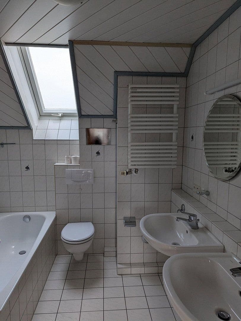 Pronájem bytu 3+kk 101 m², Remchingen, Bádensko-Württembersko Pronájem bytu 3+kk 101 m², Remchingen, Bádensko-Württembersko