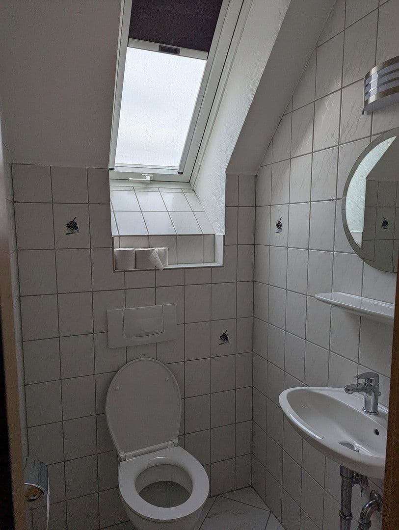 Pronájem bytu 3+kk 101 m², Remchingen, Bádensko-Württembersko Pronájem bytu 3+kk 101 m², Remchingen, Bádensko-Württembersko