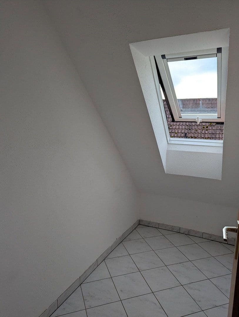 Pronájem bytu 3+kk 101 m², Remchingen, Bádensko-Württembersko Pronájem bytu 3+kk 101 m², Remchingen, Bádensko-Württembersko