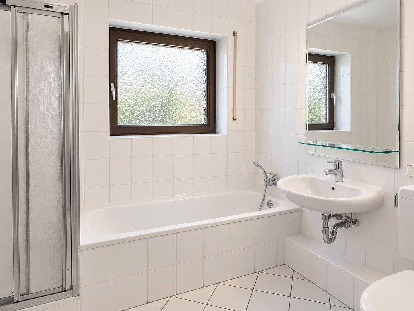 Prodej domu 130 m², pozemek 395 m², Wacholderweg 53, Henstedt-Ulzburg, Šlesvicko-Holštýnsko Prodej domu 130 m², pozemek 395 m², Wacholderweg 53, Henstedt-Ulzburg, Šlesvicko-Holštýnsko
