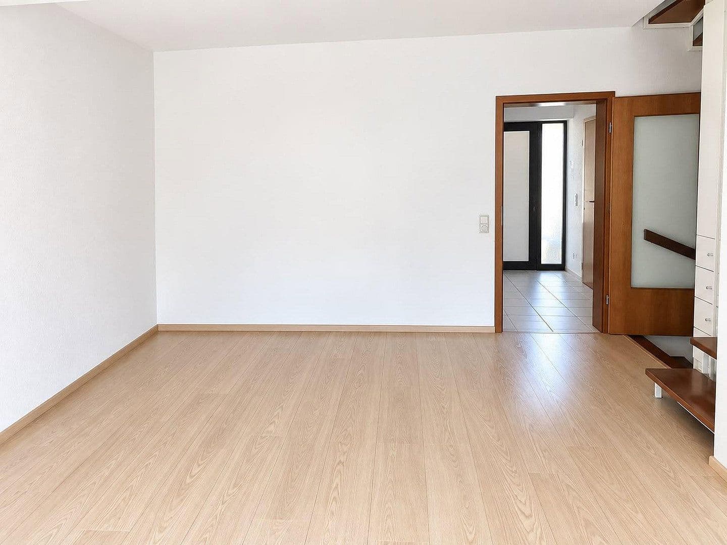 Prodej domu 130 m², pozemek 395 m², Wacholderweg 53, Henstedt-Ulzburg, Šlesvicko-Holštýnsko Prodej domu 130 m², pozemek 395 m², Wacholderweg 53, Henstedt-Ulzburg, Šlesvicko-Holštýnsko