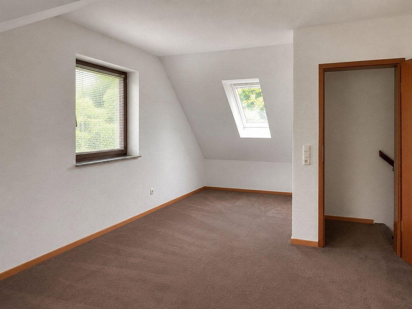 Prodej domu 130 m², pozemek 395 m², Wacholderweg 53, Henstedt-Ulzburg, Šlesvicko-Holštýnsko Prodej domu 130 m², pozemek 395 m², Wacholderweg 53, Henstedt-Ulzburg, Šlesvicko-Holštýnsko