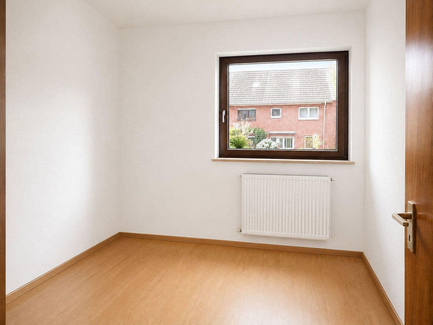 Prodej domu 130 m², pozemek 395 m², Wacholderweg 53, Henstedt-Ulzburg, Šlesvicko-Holštýnsko Prodej domu 130 m², pozemek 395 m², Wacholderweg 53, Henstedt-Ulzburg, Šlesvicko-Holštýnsko