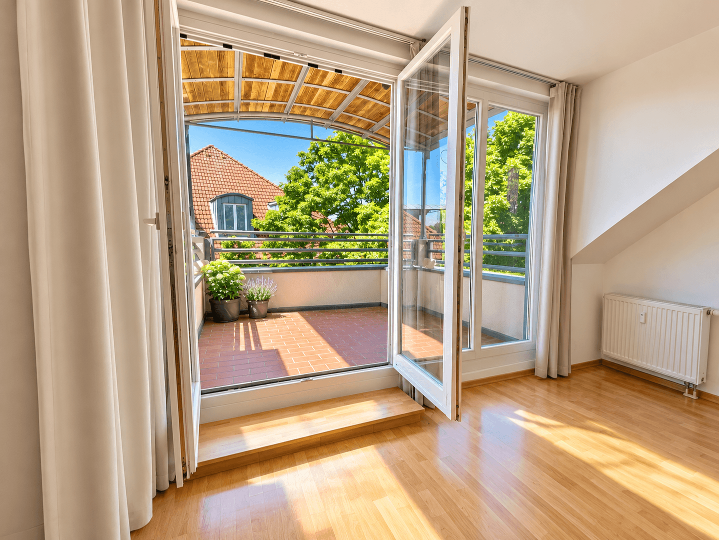 Pronájem bytu 3+1 63 m², Velten, Braniborsko Pronájem bytu 3+1 63 m², Velten, Braniborsko