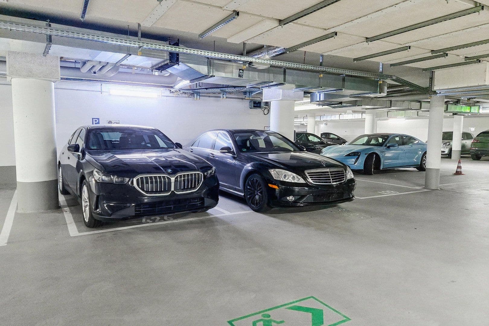 Prodej bytu 3+1 112 m², Chausseestraße 37, Top-Lage im Herzen von Berlin-Mitte, Berlín Prodej bytu 3+1 112 m², Chausseestraße 37, Top-Lage im Herzen von Berlin-Mitte, Berlín