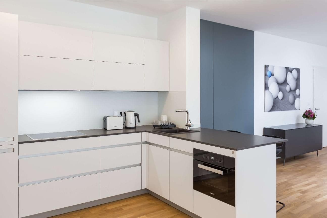Prodej bytu 3+1 112 m², Chausseestraße 37, Top-Lage im Herzen von Berlin-Mitte, Berlín Prodej bytu 3+1 112 m², Chausseestraße 37, Top-Lage im Herzen von Berlin-Mitte, Berlín