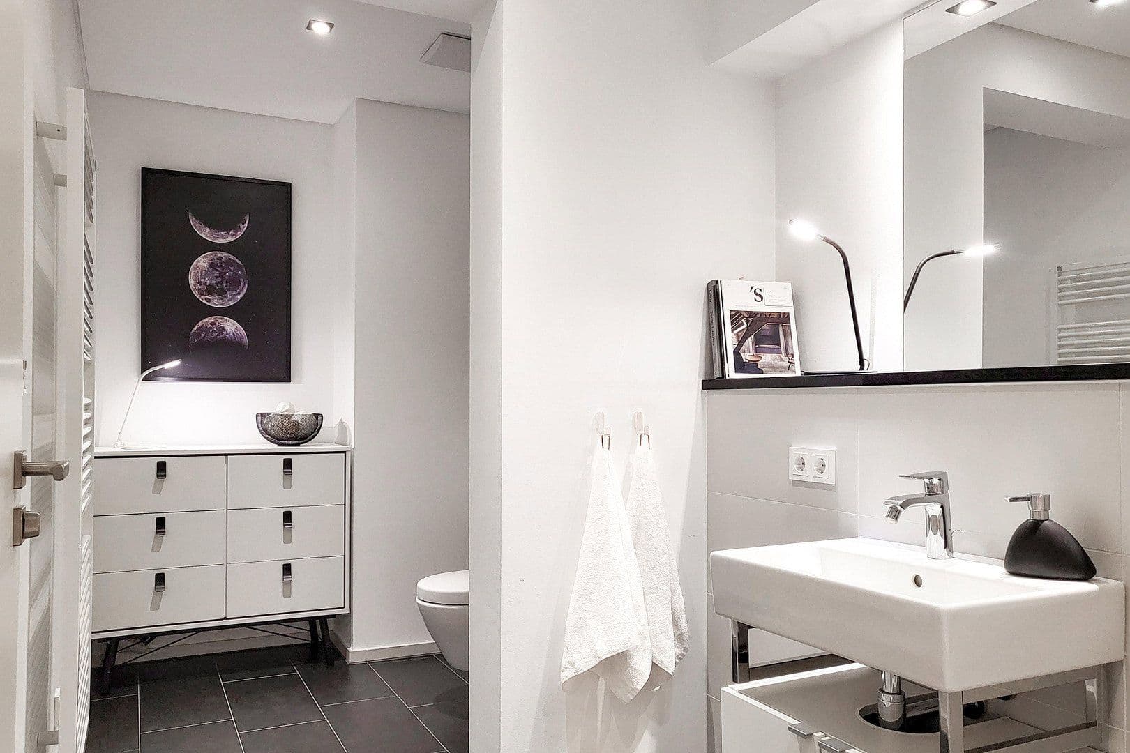 Prodej bytu 3+1 112 m², Chausseestraße 37, Top-Lage im Herzen von Berlin-Mitte, Berlín Prodej bytu 3+1 112 m², Chausseestraße 37, Top-Lage im Herzen von Berlin-Mitte, Berlín