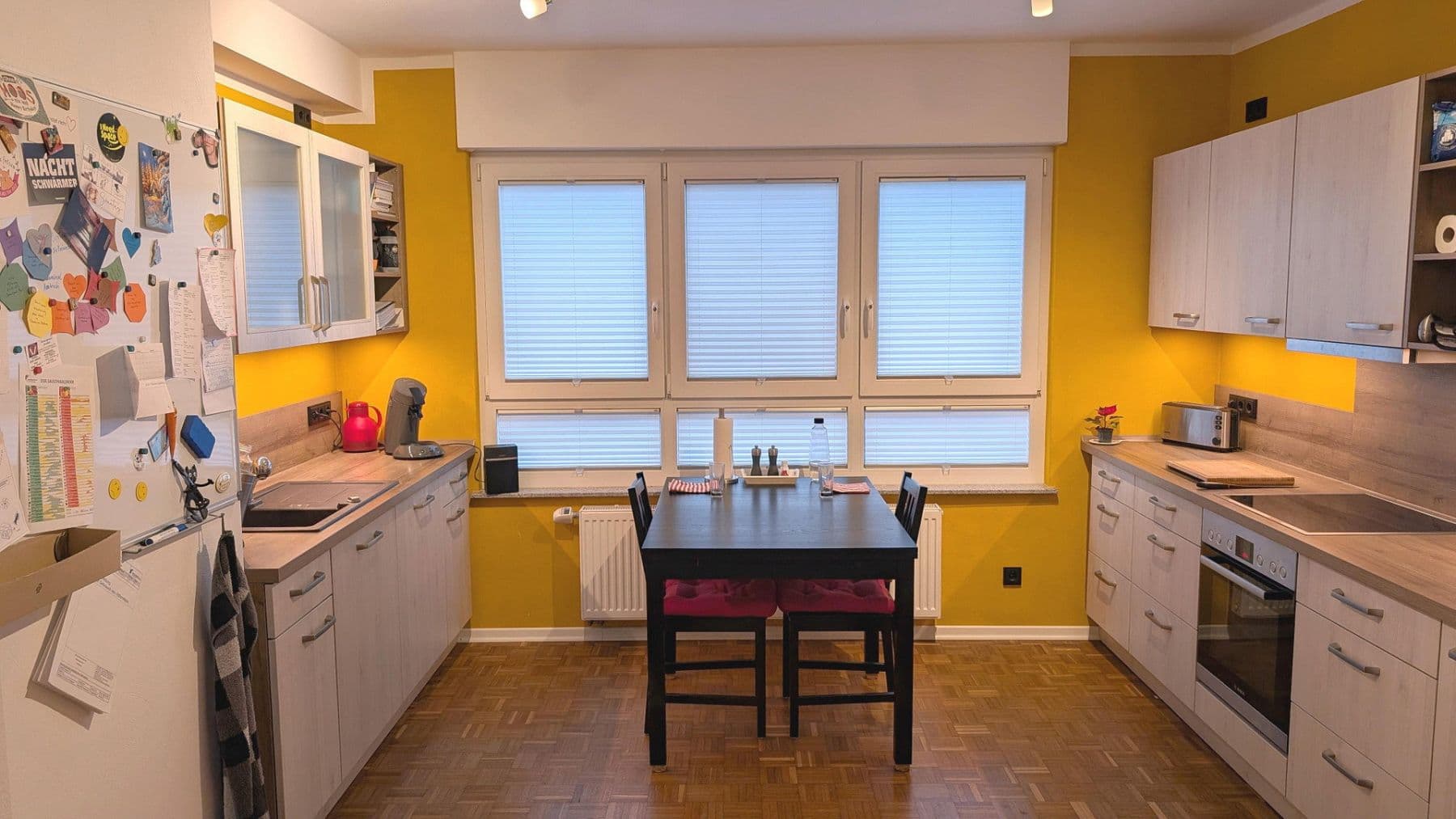 Prodej bytu 3+1 94 m², Oberhausen, Severní Porýní-Vestfálsko Prodej bytu 3+1 94 m², Oberhausen, Severní Porýní-Vestfálsko