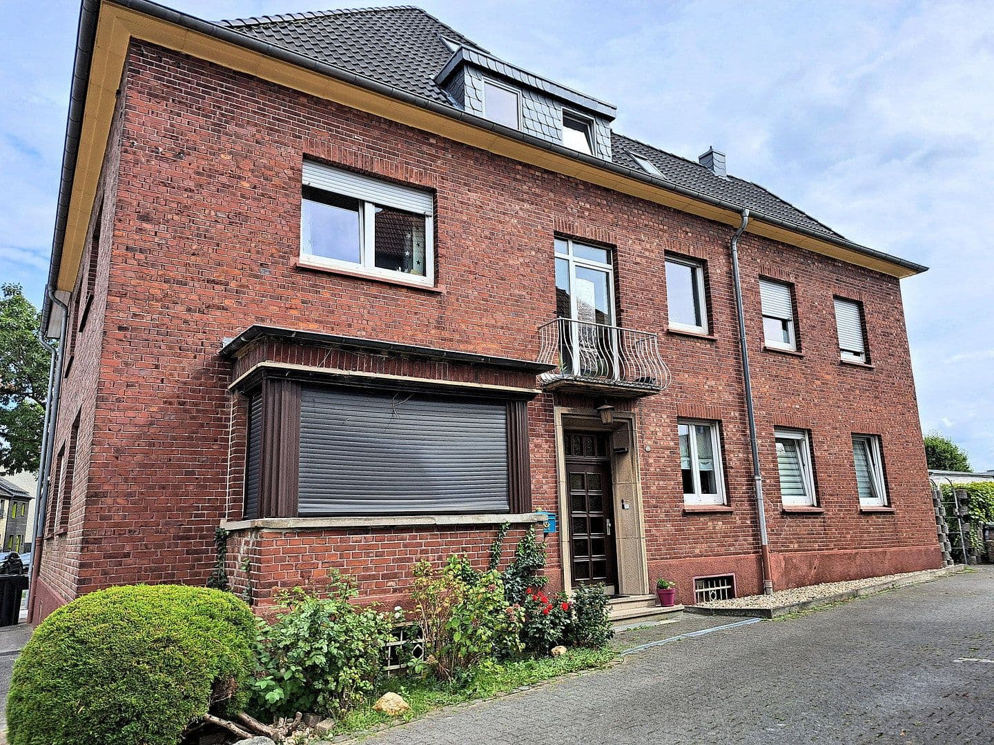 Prodej bytu 4+1 115 m², Eichenstraße 161, Viersen, Severní Porýní-Vestfálsko Prodej bytu 4+1 115 m², Eichenstraße 161, Viersen, Severní Porýní-Vestfálsko