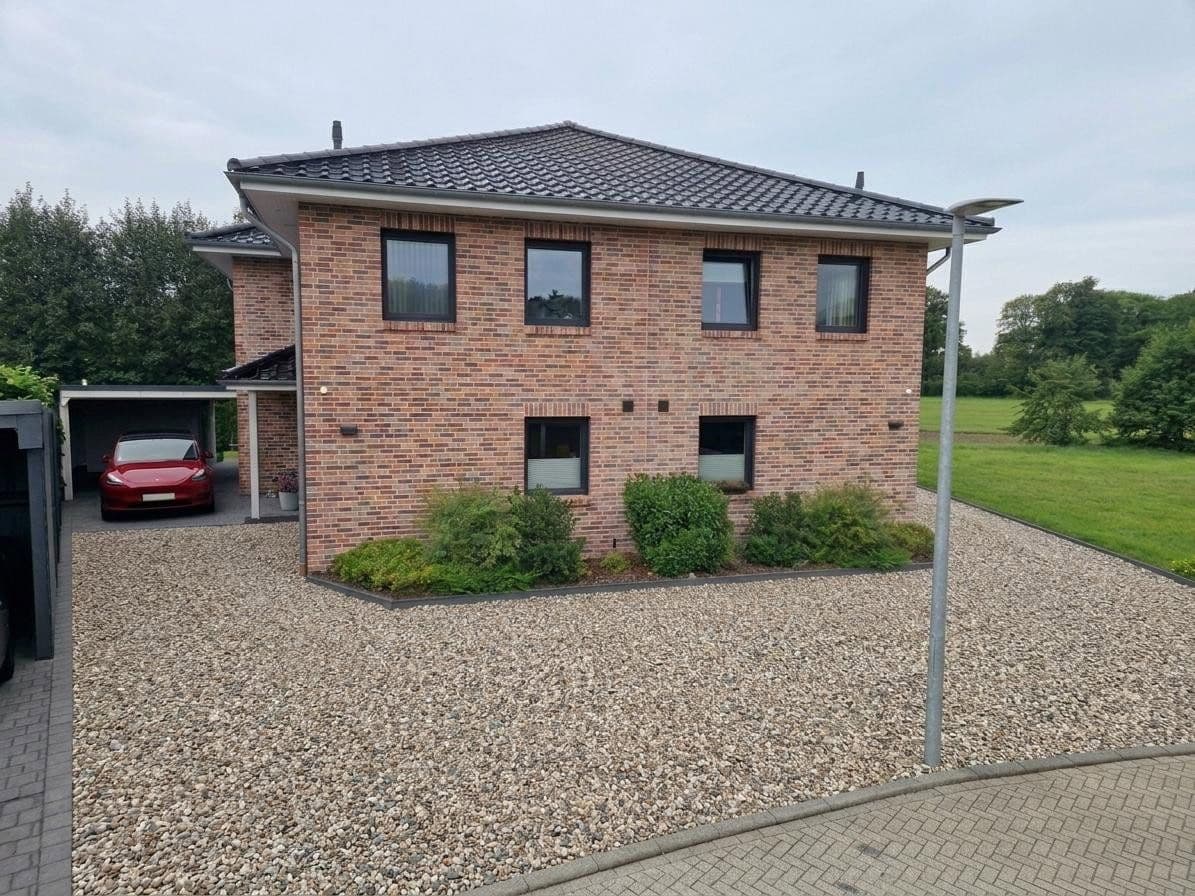 Pronájem domu 126 m², pozemek 350 m², Schmalfeld, Šlesvicko-Holštýnsko Pronájem domu 126 m², pozemek 350 m², Schmalfeld, Šlesvicko-Holštýnsko