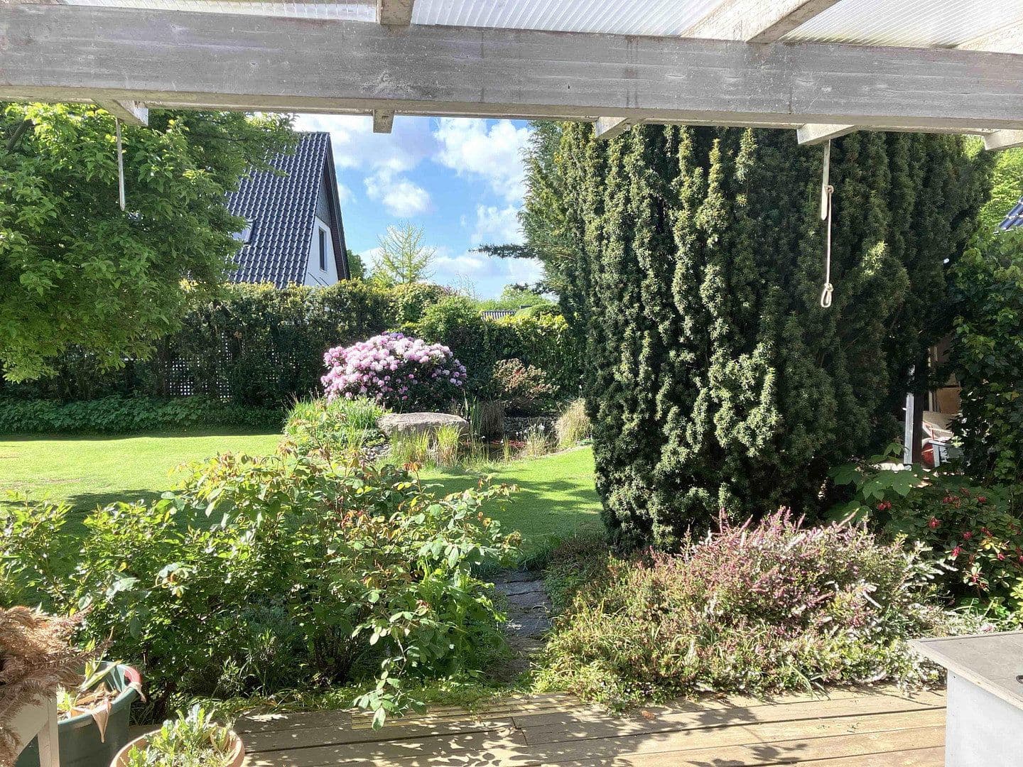 Prodej domu 130 m², pozemek 845 m², Ratekau, Šlesvicko-Holštýnsko Prodej domu 130 m², pozemek 845 m², Ratekau, Šlesvicko-Holštýnsko