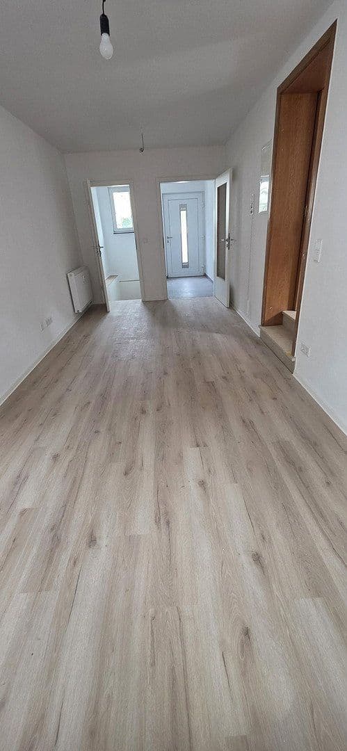 Pronájem bytu 3+1 72 m², Nibelungenstraße 701, Lautertal (Odenwald), Hessen Pronájem bytu 3+1 72 m², Nibelungenstraße 701, Lautertal (Odenwald), Hessen