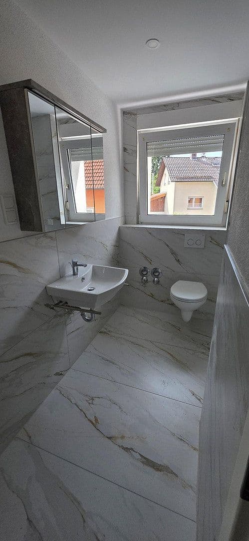 Pronájem bytu 3+1 72 m², Nibelungenstraße 701, Lautertal (Odenwald), Hessen Pronájem bytu 3+1 72 m², Nibelungenstraße 701, Lautertal (Odenwald), Hessen