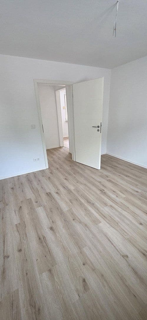 Pronájem bytu 3+1 72 m², Nibelungenstraße 701, Lautertal (Odenwald), Hessen Pronájem bytu 3+1 72 m², Nibelungenstraße 701, Lautertal (Odenwald), Hessen