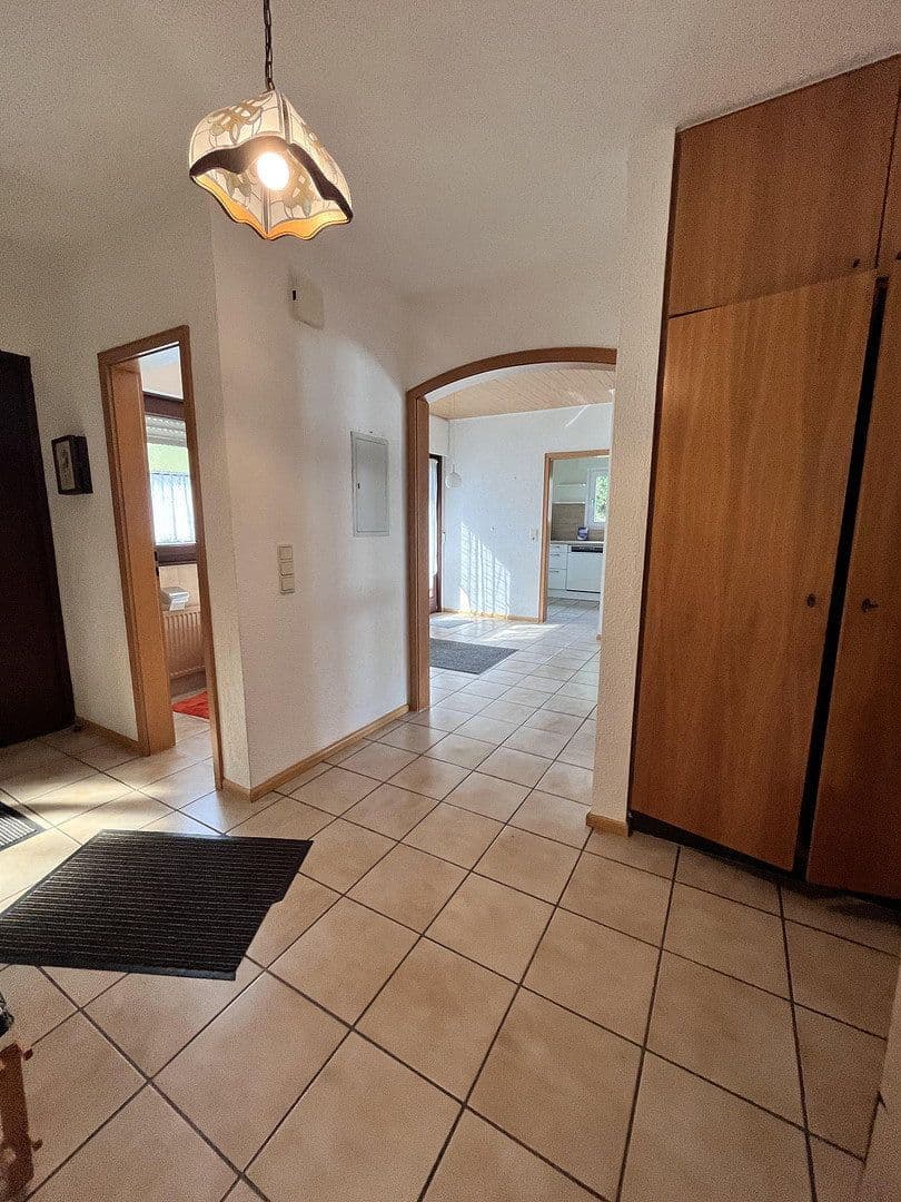 Pronájem bytu 4+1 104 m², Weinheim, Bádensko-Württembersko Pronájem bytu 4+1 104 m², Weinheim, Bádensko-Württembersko