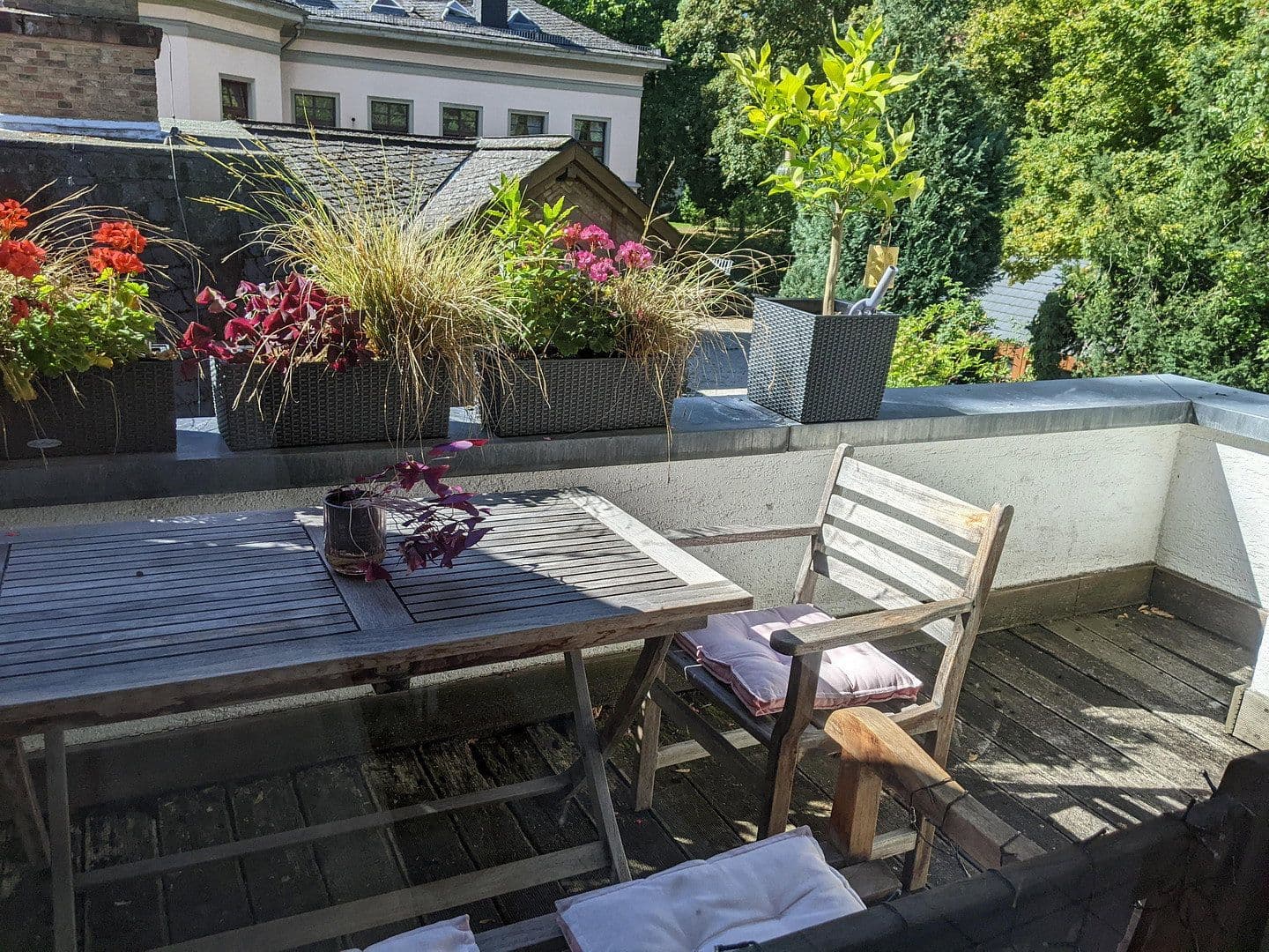 Prodej domu 224 m², pozemek 410 m², Flörsheim, Hessen Prodej domu 224 m², pozemek 410 m², Flörsheim, Hessen