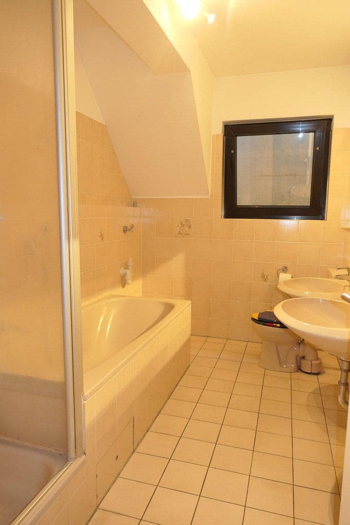 Prodej domu 224 m², pozemek 410 m², Flörsheim, Hessen Prodej domu 224 m², pozemek 410 m², Flörsheim, Hessen