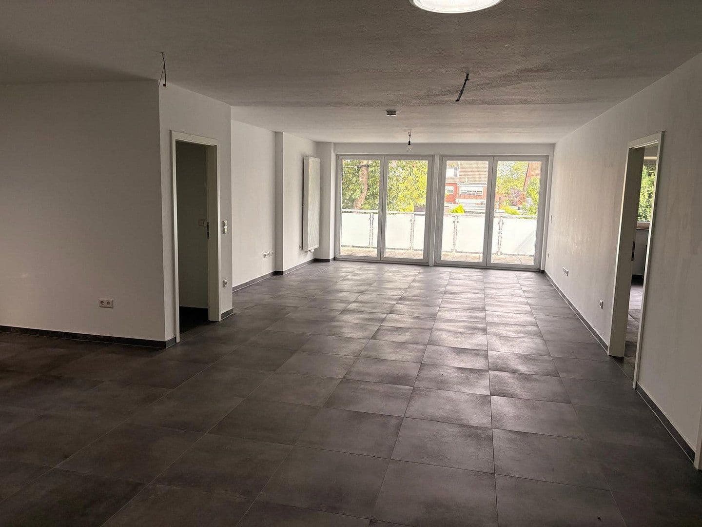 Pronájem bytu 3+1 136 m², Maubisstraße 26, Kaarst, Severní Porýní-Vestfálsko Pronájem bytu 3+1 136 m², Maubisstraße 26, Kaarst, Severní Porýní-Vestfálsko