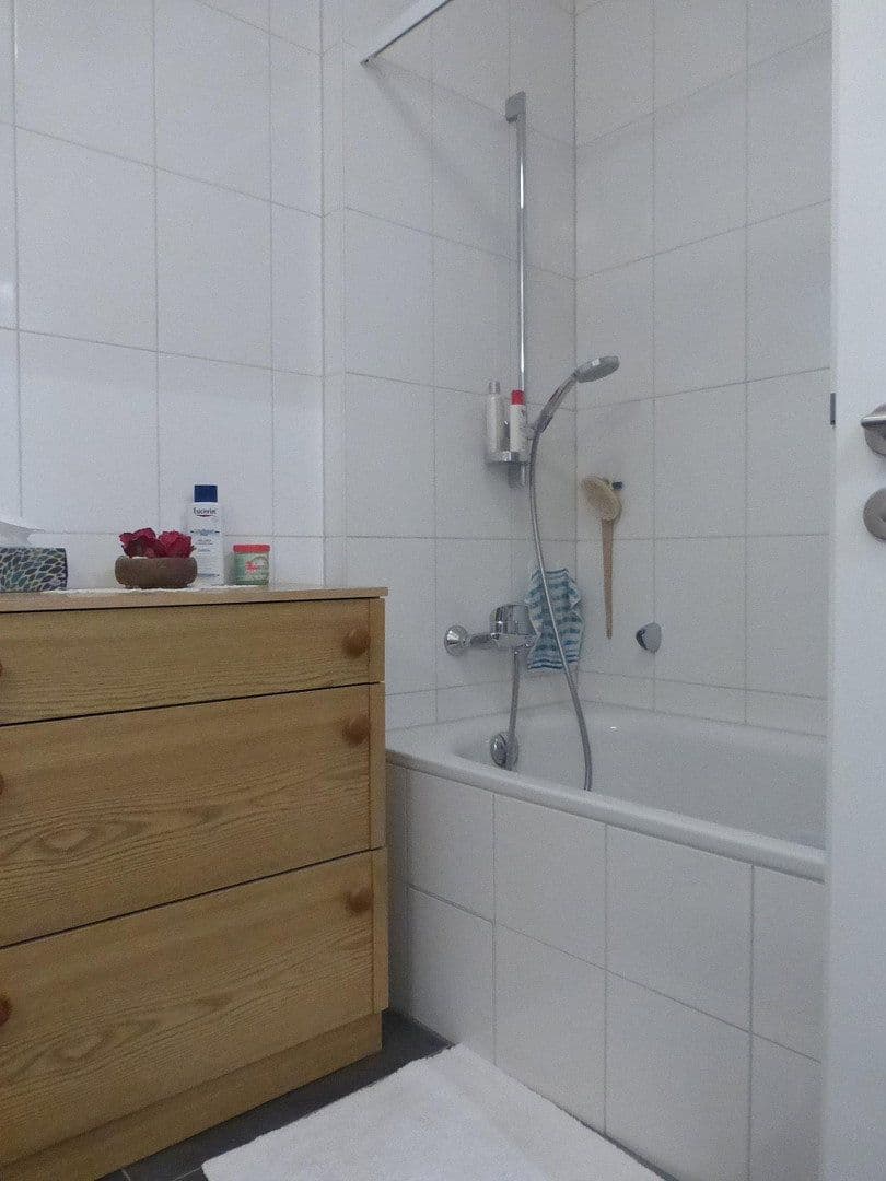 Pronájem bytu 2+1 78 m², Basler Str. 45, Bad Krozingen, Bádensko-Württembersko Pronájem bytu 2+1 78 m², Basler Str. 45, Bad Krozingen, Bádensko-Württembersko