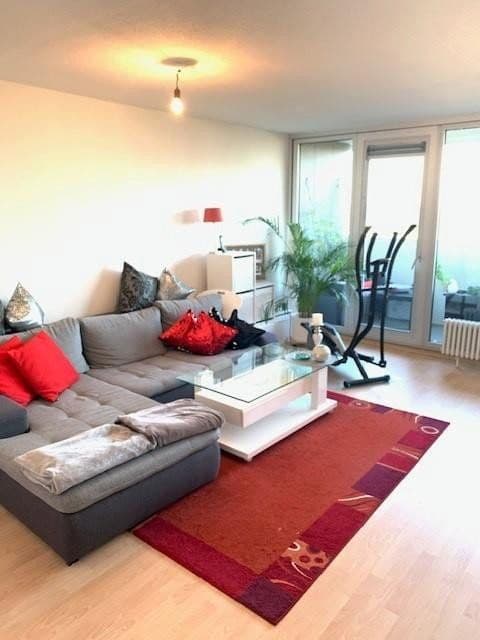 Pronájem bytu 3+kk 85 m², Tübingen, Bádensko-Württembersko Pronájem bytu 3+kk 85 m², Tübingen, Bádensko-Württembersko