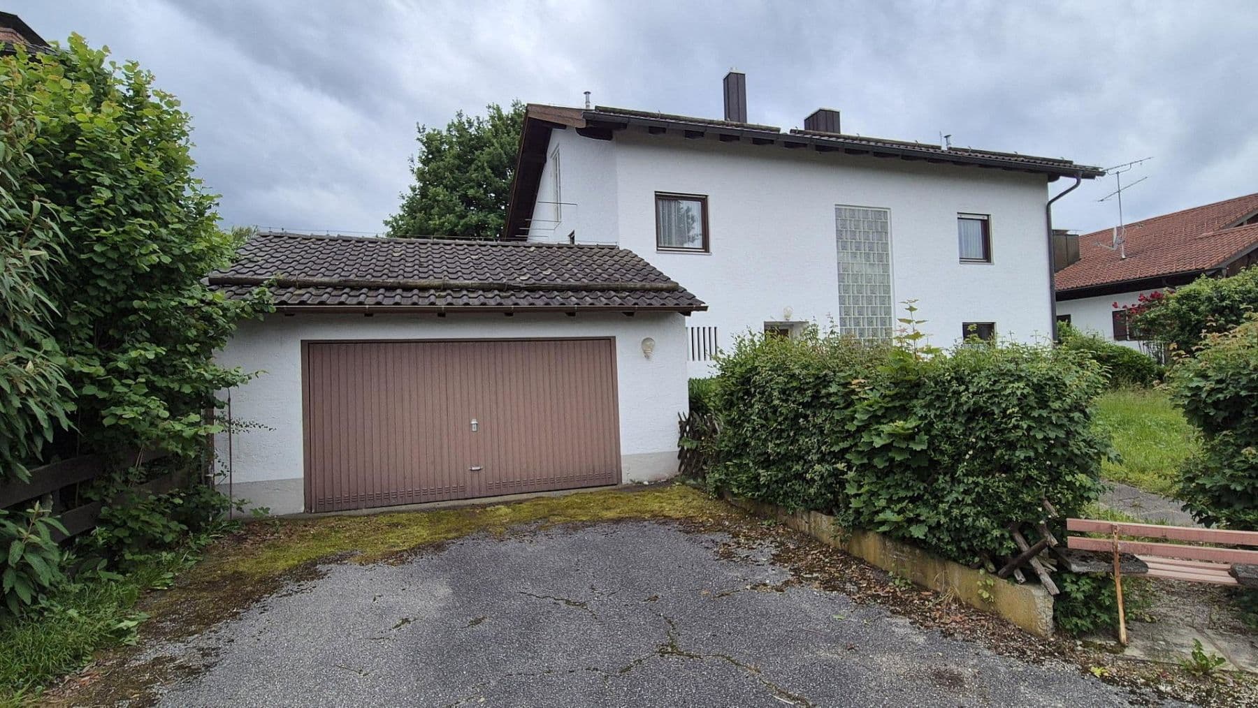 Prodej domu 230 m², pozemek 528 m², Berghamer Weg 2, Riedering OT Neukirchen, Bavorsko Prodej domu 230 m², pozemek 528 m², Berghamer Weg 2, Riedering OT Neukirchen, Bavorsko