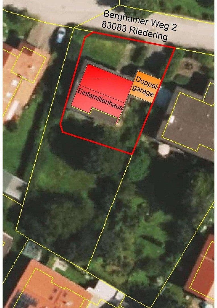Prodej domu 230 m², pozemek 528 m², Berghamer Weg 2, Riedering OT Neukirchen, Bavorsko Prodej domu 230 m², pozemek 528 m², Berghamer Weg 2, Riedering OT Neukirchen, Bavorsko