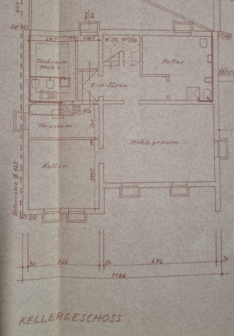 Prodej domu 230 m², pozemek 528 m², Berghamer Weg 2, Riedering OT Neukirchen, Bavorsko Prodej domu 230 m², pozemek 528 m², Berghamer Weg 2, Riedering OT Neukirchen, Bavorsko