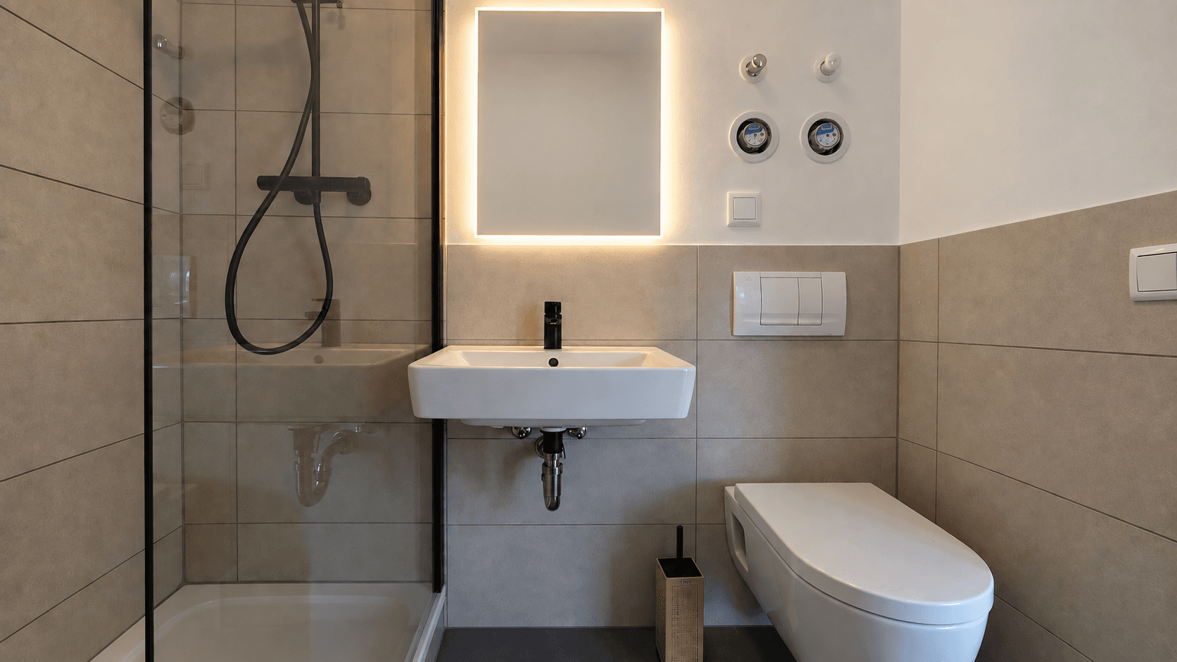 Prodej bytu 1+1 38 m², Arthur-Hoffmann-Straße 90, Leipzig, Sasko Prodej bytu 1+1 38 m², Arthur-Hoffmann-Straße 90, Leipzig, Sasko