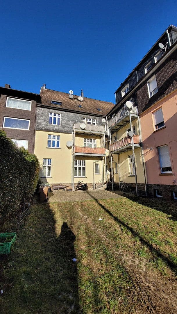 Pronájem bytu 4+1 113 m², Gummersbach, Severní Porýní-Vestfálsko Pronájem bytu 4+1 113 m², Gummersbach, Severní Porýní-Vestfálsko