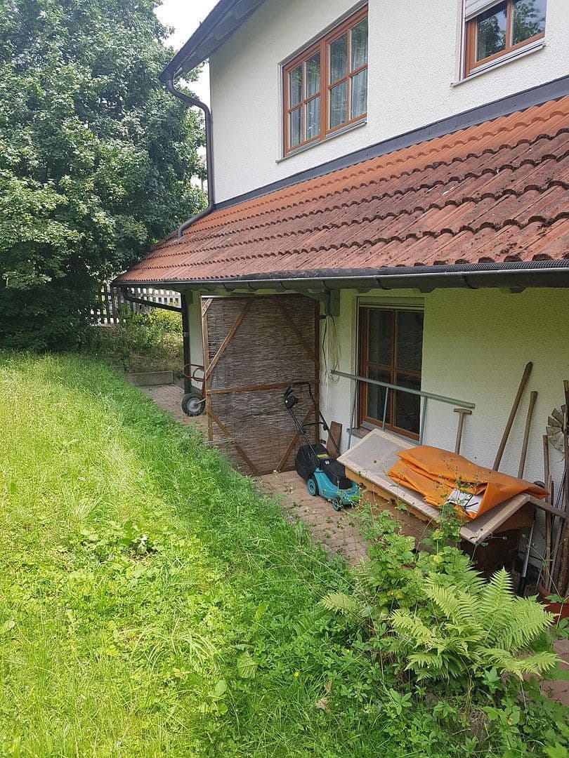 Prodej bytu 5+1 125 m², Bahnhofstraße 15, Mering, Bavorsko Prodej bytu 5+1 125 m², Bahnhofstraße 15, Mering, Bavorsko