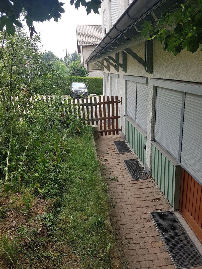Prodej bytu 5+1 125 m², Bahnhofstraße 15, Mering, Bavorsko Prodej bytu 5+1 125 m², Bahnhofstraße 15, Mering, Bavorsko