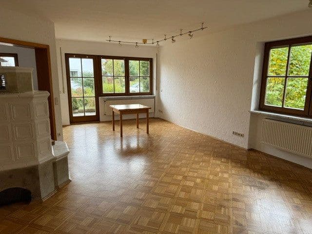 Prodej domu 266 m², pozemek 734 m², Grünsfeld, Bádensko-Württembersko Prodej domu 266 m², pozemek 734 m², Grünsfeld, Bádensko-Württembersko