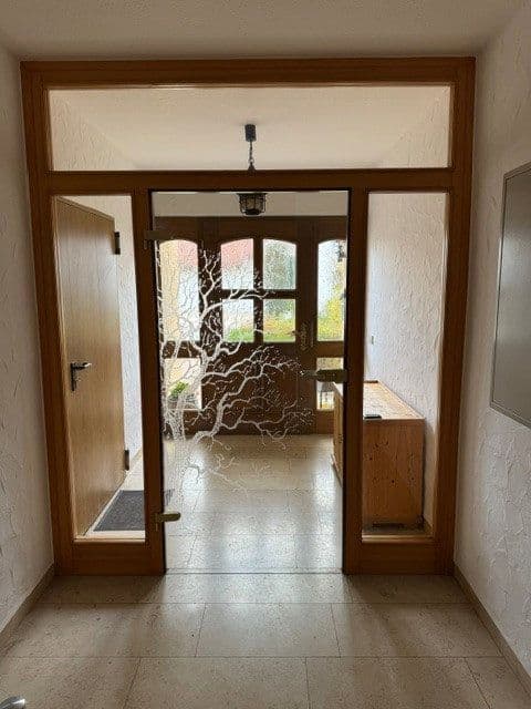 Prodej domu 266 m², pozemek 734 m², Grünsfeld, Bádensko-Württembersko Prodej domu 266 m², pozemek 734 m², Grünsfeld, Bádensko-Württembersko