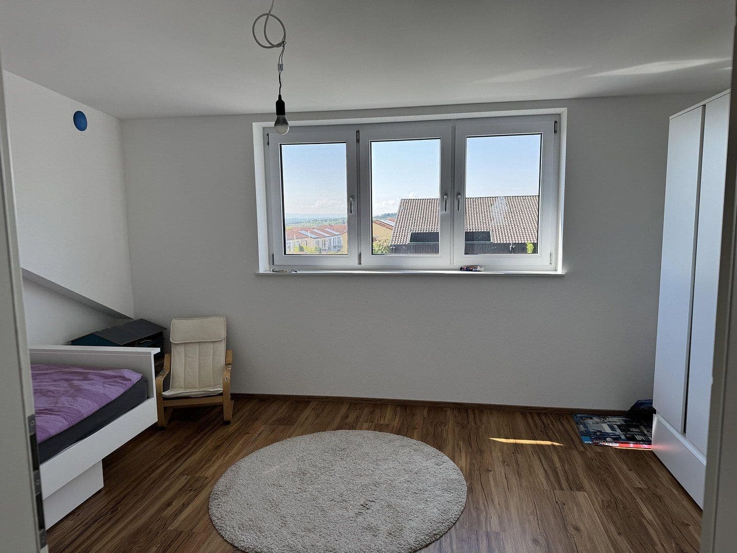 Prodej domu 186 m², pozemek 756 m², Herrenberg, Bádensko-Württembersko Prodej domu 186 m², pozemek 756 m², Herrenberg, Bádensko-Württembersko